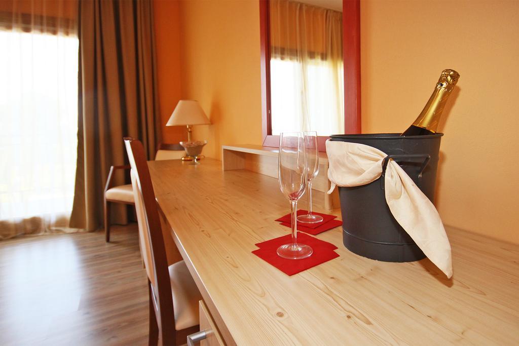 Ta 2 Pefka - Petros Italos Neos Marmaras Habitación foto