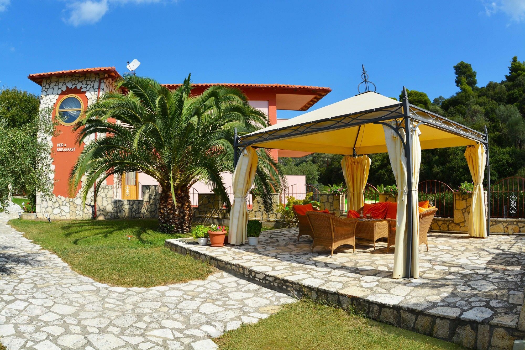 Ta 2 Pefka - Petros Italos Neos Marmaras Exterior foto